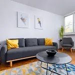 Zielinskiego Colourful Apartment